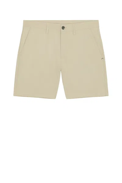 Vuori Meta 6 Short In Neutral