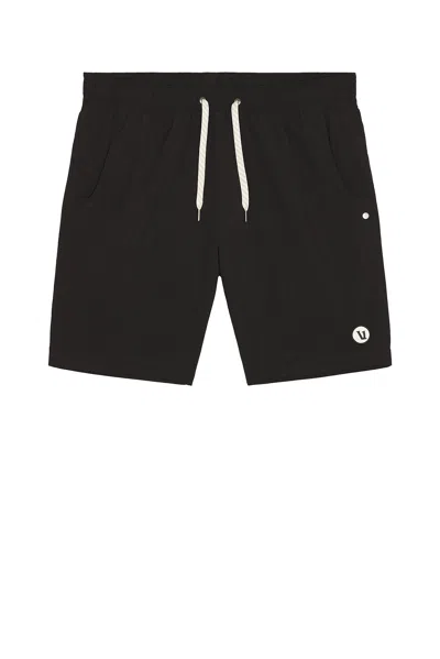 Vuori Kore Lined 7 Lined Short In Black