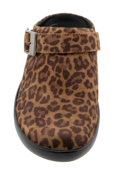 Munro Clarice Leather Clog In Multi