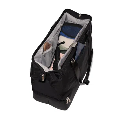 Baggallini Modern Everywhere Weekender In Black