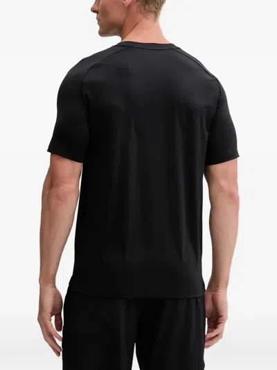 Ea7 Chest Logo T-shirt In Black