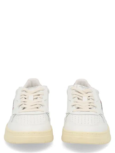 Autry In White
