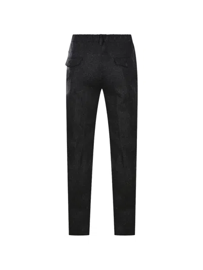 Eleventy Herringbone-pattern Drawstring Trousers In Red