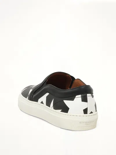 Givenchy Low Skate Sneaker In Black