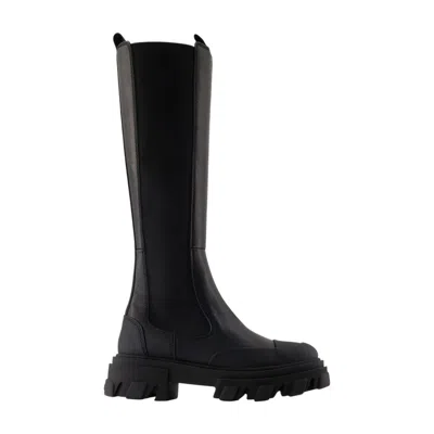 Ganni Solid Color Leather Platform Boots In Black