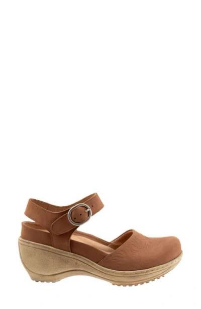 Softwalk Mabelle Pump In Brown