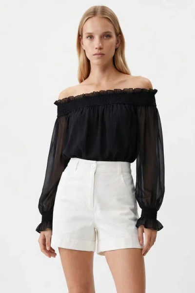 Exquise Pocketed Button Front Denim Shorts In White