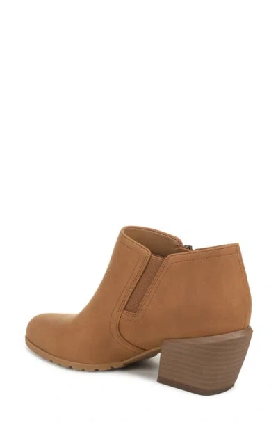 Vionic Blaine Bootie In Brown