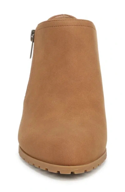 Vionic Blaine Bootie In Brown