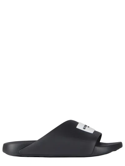 Givenchy Black Sandals With Wide Band And Contrasting Logo Patch In Rubber Man In Black