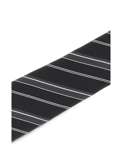 Tom Ford Mens Tie Diagonal Stripe Pattern Design In Black