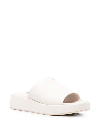 Mexx Platform Sandal In White