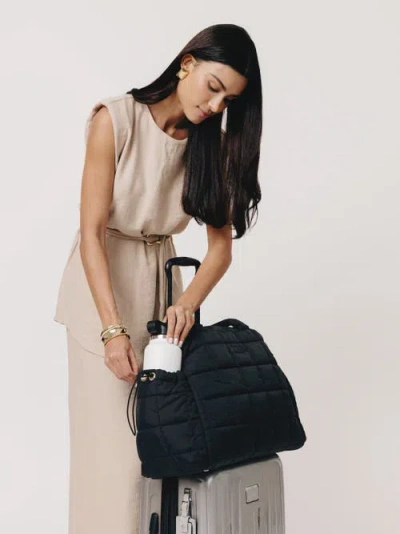 Augustnoa Weekender Duffle In Black