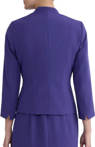 Kasper Seamed Open Front Jacket In Blue