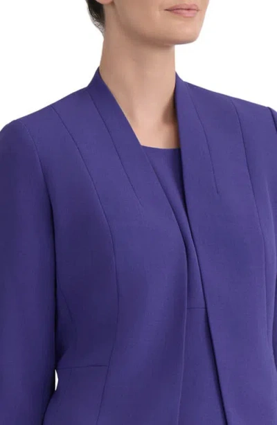Kasper Seamed Open Front Jacket In Blue