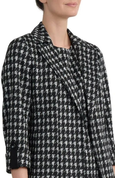 Kasper Open Front Seamed Jacket In Black