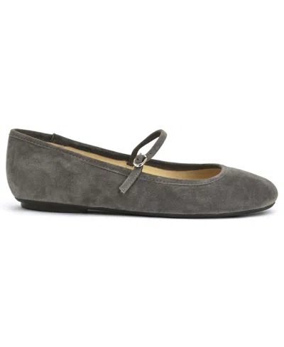 Nine West Classik Ballet Flat In Gray