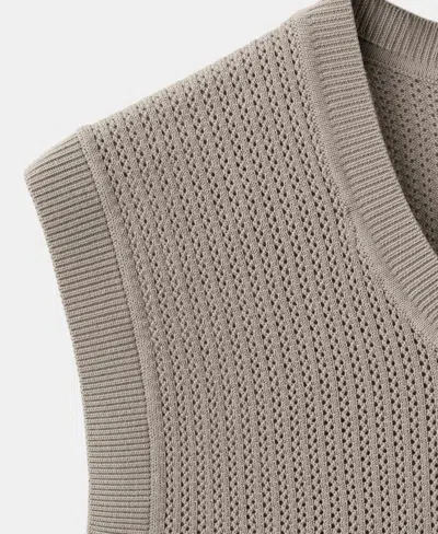Mango Fine-knit Vest In Brown