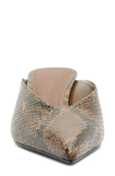 Schutz Loren Mid Mule Kitten Heels Pecan Brown In Brown
