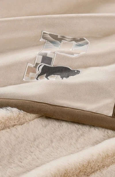 Pendleton Icon Throw Blanket In Brown