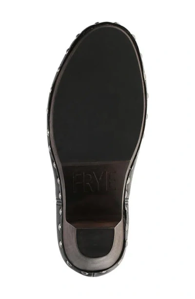 Frye Cindy Pull On Leather Boot In Black