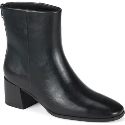 Baretraps Walless Faux Leather Bootie In Black
