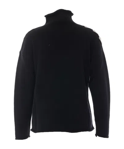 Alpha Studio Long-sleeved Sweater In Black