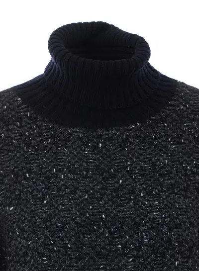 Alpha Studio Long-sleeved Sweater In Black