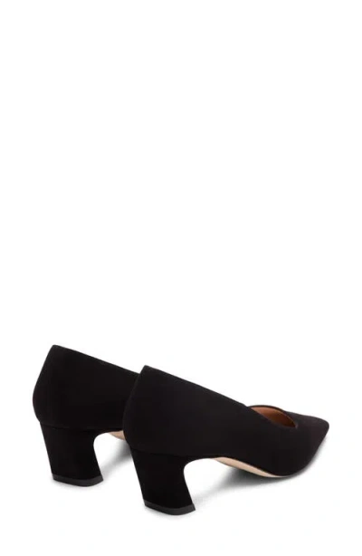 Stuart Weitzman Stassi Pump In Black