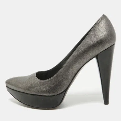 Stuart Weitzman Metallic Grey Leather Platform Pumps In Multi