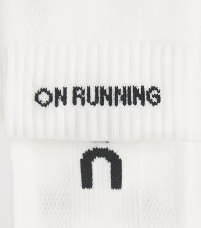 On Organic Cott-blend Core Run Low Socks In White