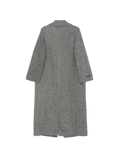 Manzoni 24 Herringbone-pattern Notch-lapels Coat In Gray