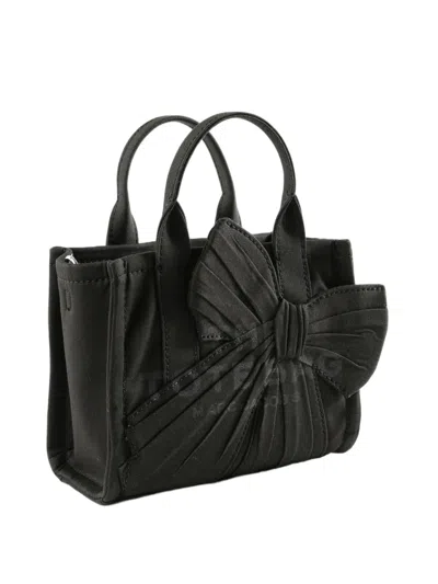 Marc Jacobs Handbagsdouble-handle Handbag In Black