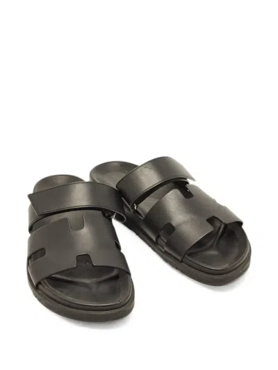 Pre-owned Hermes Chypre Touch-strap Flat Sandals In Black