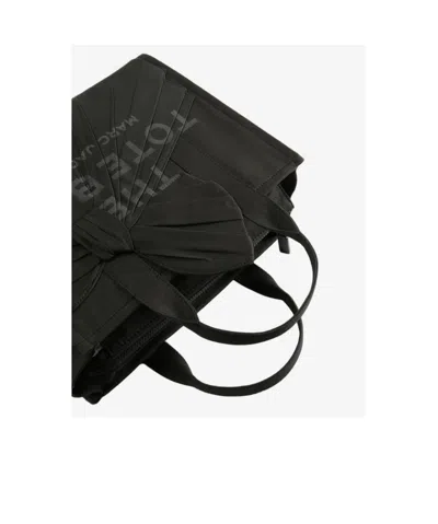 Marc Jacobs Handbagsdouble-handle Handbag In Black