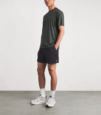 Vuori 5'' Lined Course Shorts In Black