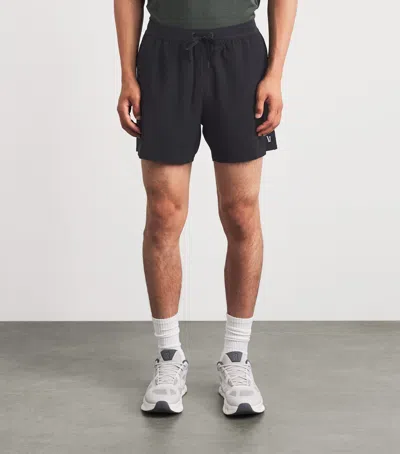 Vuori 5'' Lined Course Shorts In Black