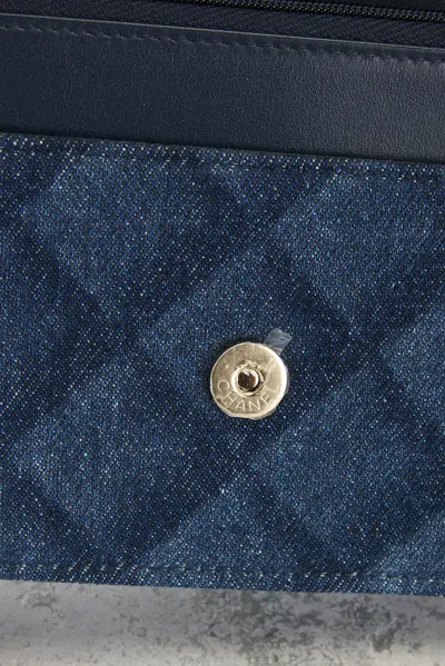 Pre-owned Chanel Denim Printed Wallet On Chain In Blue