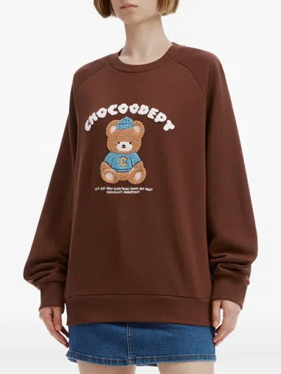 Chocoolate Bear-patch Long-sleeve Sweatshirt In Brown