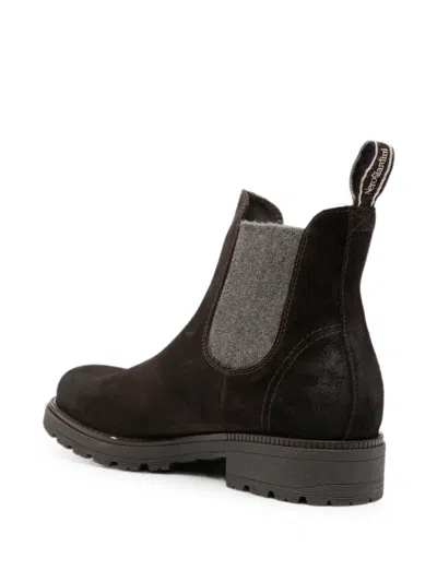 Nero Giardini Elasticated-side Chelsea Boots In Brown