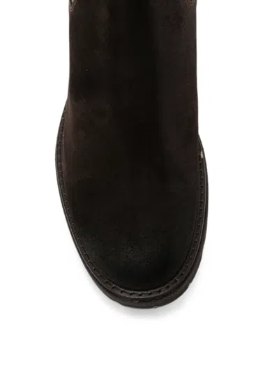 Nero Giardini Elasticated-side Chelsea Boots In Brown