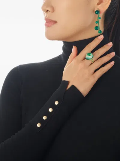 Anabela Chan 블레이즈 오브 그래스 에메랄드 이어링 In Green