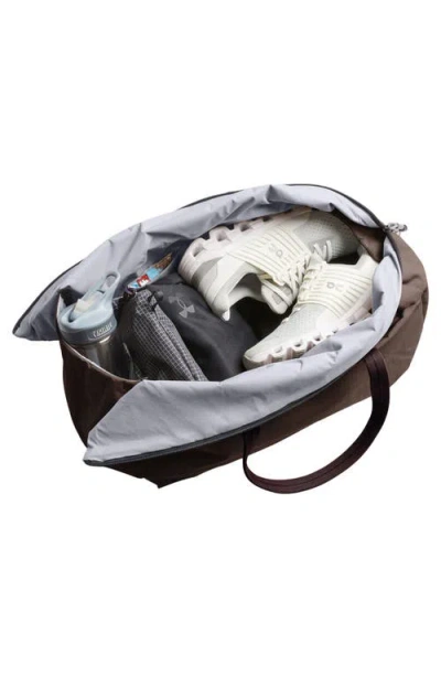 Bellroy Lite Duffle In Brown
