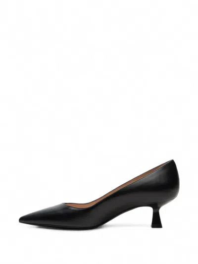 Stuart Weitzman Stuart Sculpt Pointed-toe Pumps In 블랙