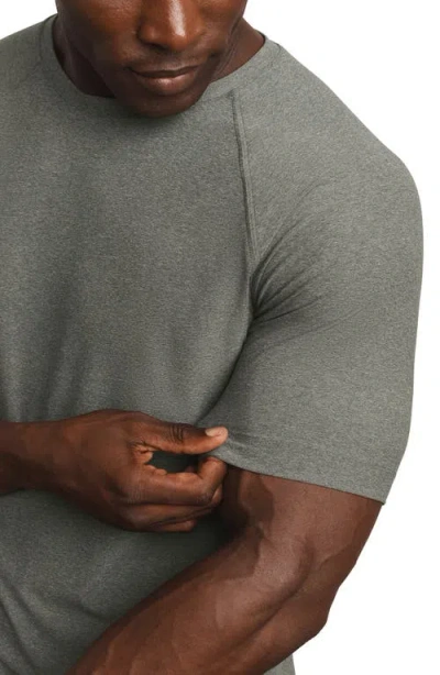 Rhone Reign Performance T-shirt In Gray