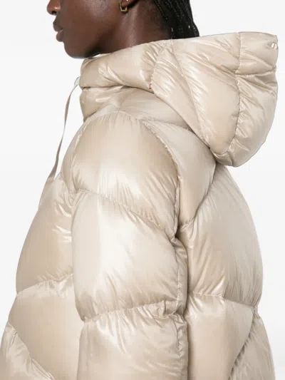 Herno Quilted Long-sleeve Down Jacket In Neutral