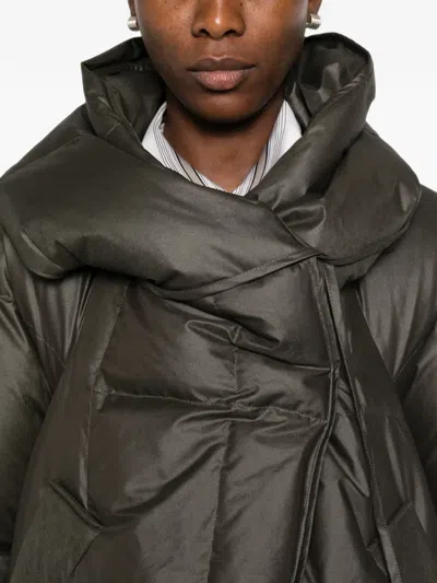 QUILTED HOODED PUFFER JACKET