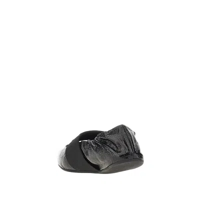 Givenchy Sophisticated Flat Shoes With Pointed Toe Design In Black