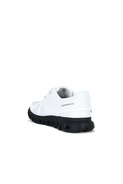 On Cloud 6 Sneaker In White