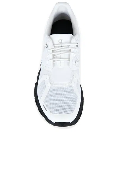 On Cloud 6 Sneaker In White